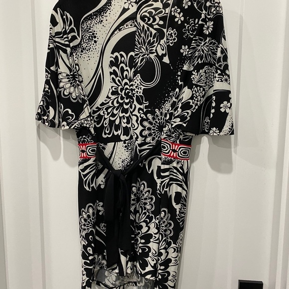 Maternity Top - Picture 4 of 8